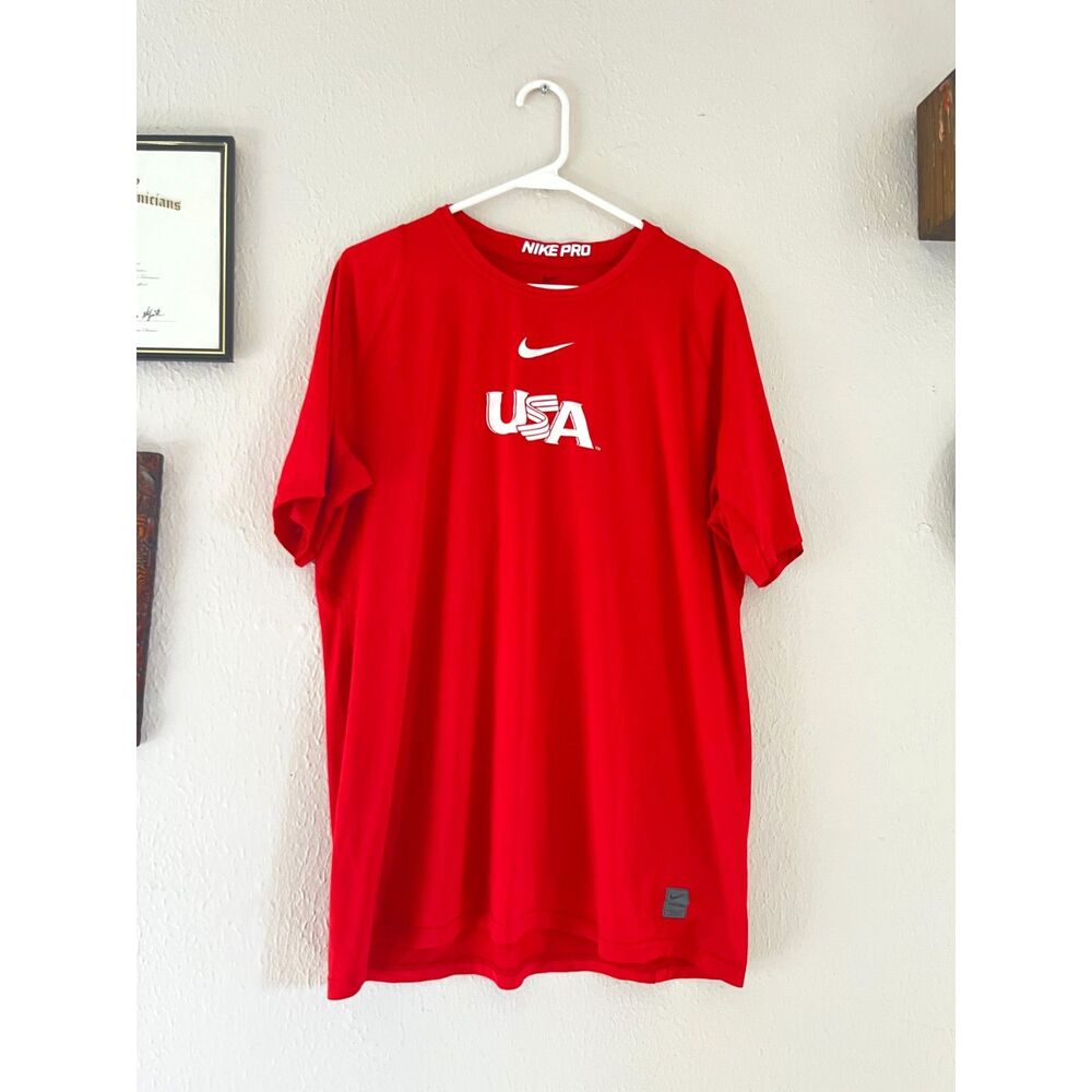 Nike Pro T shirt; short sleeved quick dry; sportswear